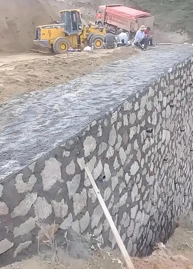 泰州靖江边坡加固